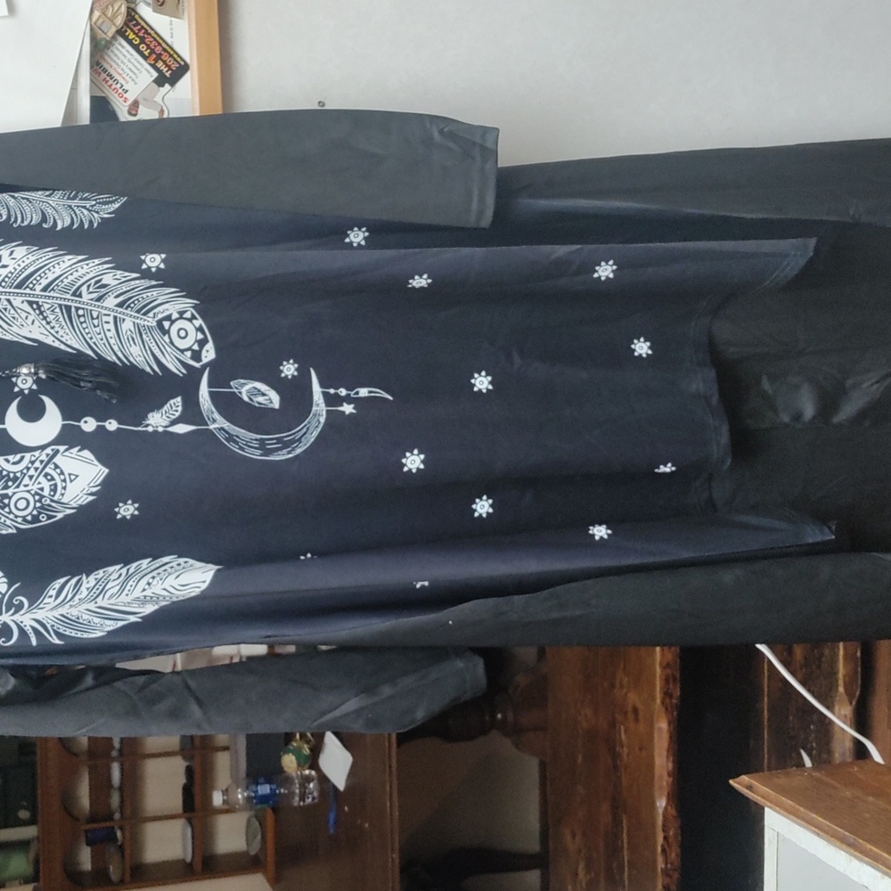 Dressfo size large light long sleeve dress with moon and crystals and feathers